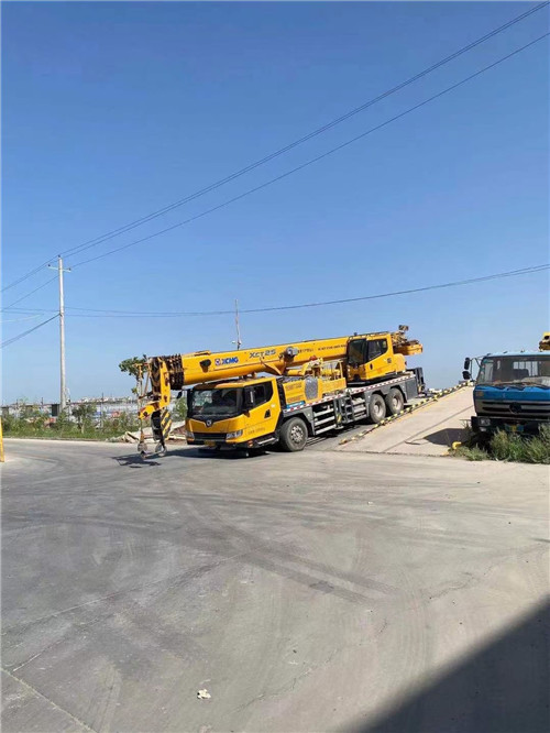 淮安区吊车作业时，可能会产生哪些额外收费项目？